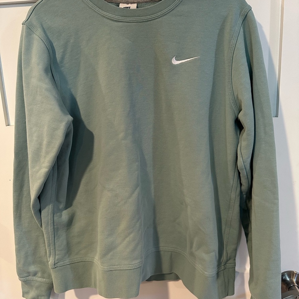 Nike Men's Green Sweatshirt